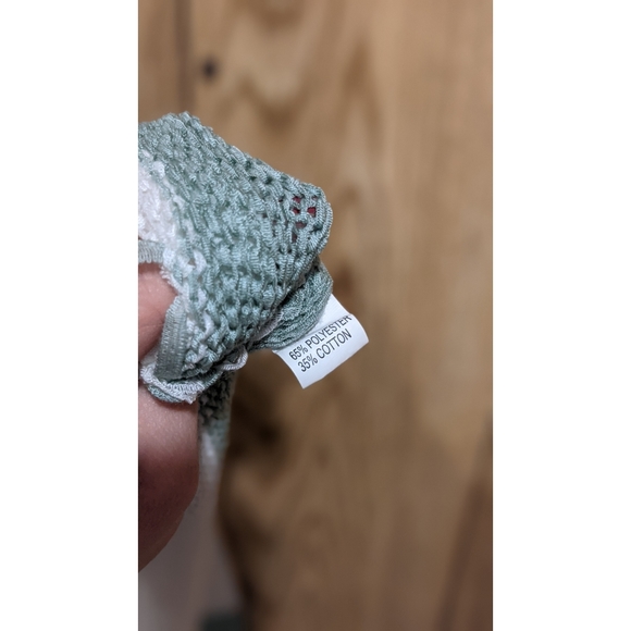 Flowy Stripped Tank - Picture 3 of 4